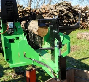 processore-per-legna-da-ardere-tronco-omef
